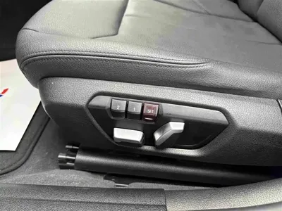 BMW 3 Series 2017, 57000 км, за 12052.62 USD - фото 13