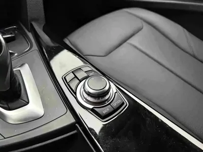 BMW 3 Series 2017, 57000 км, за 12052.62 USD - фото 17