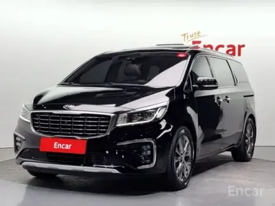 Kia Canival · 2019 год