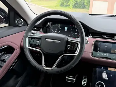 Land Rover Evoque 2023, 50000 км, за 23513.38 USD - фото 6