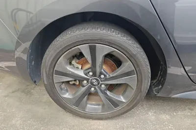 Hyundai Lafesta 2019, 76000 км, за 9192 USD - фото 11