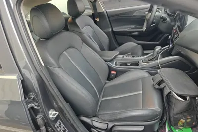 Hyundai Lafesta 2019, 76000 км, за 9192 USD - фото 19