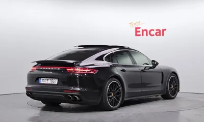 Porsche Panamera 2018, 92153 км, за 44862.9 USD