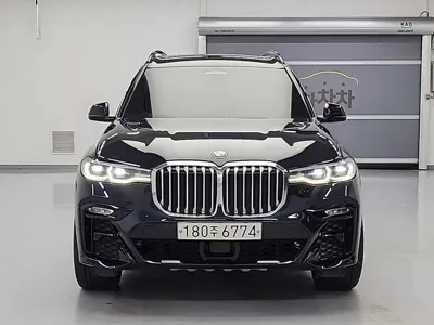BMW X7 2020, 107048 км, за 42278.21 USD