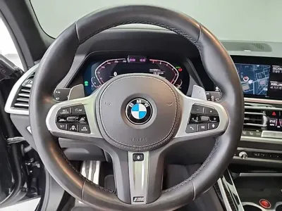 BMW X7 2020, 107048 км, за 42247.92 USD - фото 9