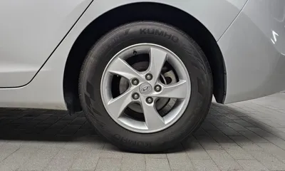 Hyundai Avante 2014, 39212 км, за 4360.75 USD