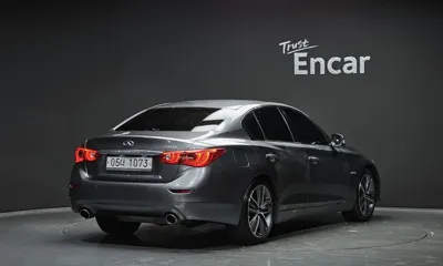 Infiniti Q50 2016, 152250 км, за 6186.1 USD