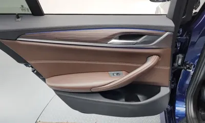 BMW 5-Series 2017, 96008 км, за 14846.64 USD - фото 25