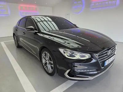 Hyundai Grandeur 2018, 187000 км, за 5854.01 USD