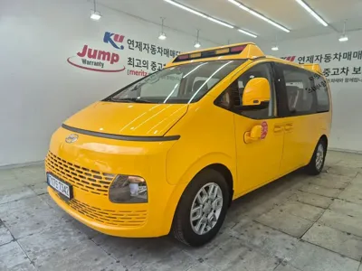 Hyundai Staria · 2022 год