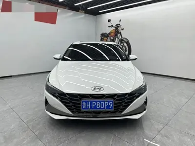 Hyundai Elantra 2022, 23000 км, за 14096.25 USD