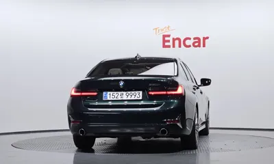 BMW 3-Series 2020, 76632 км, за 17842.02 USD