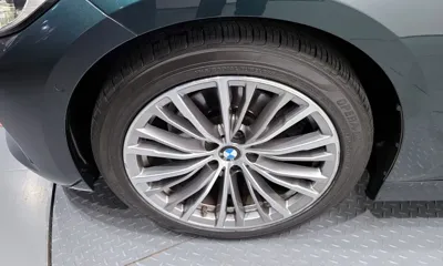 BMW 3-Series 2020, 76632 км, за 17842.02 USD