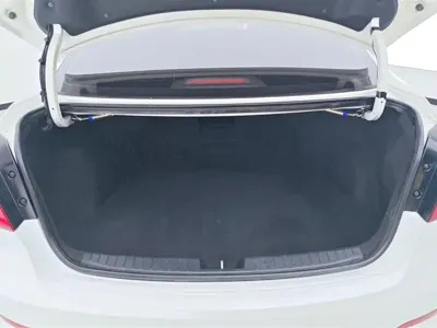 Hyundai Mistra 2016, 103600 км, за 4980.18 USD