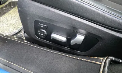 BMW 3-Series 2021, 52607 км, за 18845.47 USD - фото 31