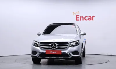 Mercedes-Benz GLC-Class 2018, 62056 км, за 17657.87 USD