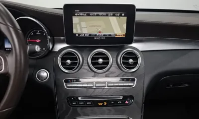 Mercedes-Benz GLC-Class 2018, 62056 км, за 17657.87 USD - фото 14