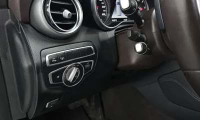 Mercedes-Benz GLC-Class 2018, 62056 км, за 17657.87 USD - фото 19