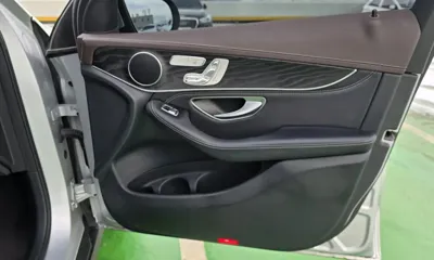 Mercedes-Benz GLC-Class 2018, 62056 км, за 17657.87 USD - фото 25