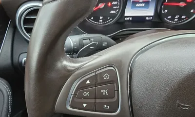 Mercedes-Benz GLC-Class 2018, 62056 км, за 17657.87 USD - фото 27