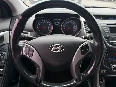 Hyundai Avante 2014, 85000 км, за 3282.13 USD - фото 11