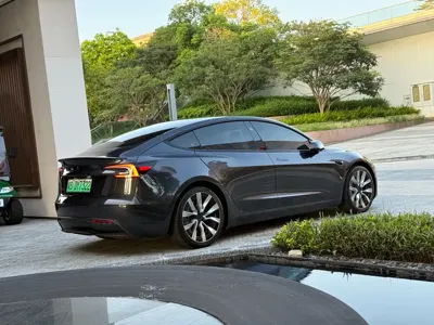 Tesla Model 3 2024, 32000 км, за 28590.11 USD