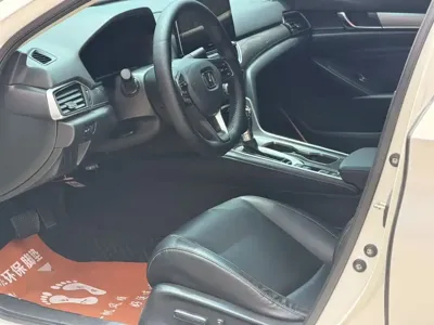 Honda Accord 2019, 90000 км, за 11775.22 USD
