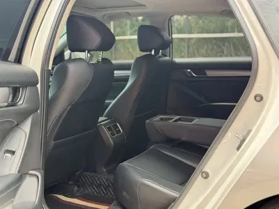 Honda Accord 2019, 90000 км, за 11775.22 USD