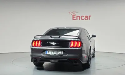Ford Mustang 2020, 58969 км, за 17889.69 USD