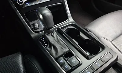 Hyundai Grandeur 2019, 101780 км, за 11429.32 USD - фото 9