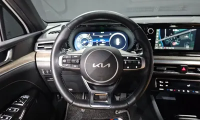 Kia K5 2023, 13221 км, за 17417.2 USD - фото 13