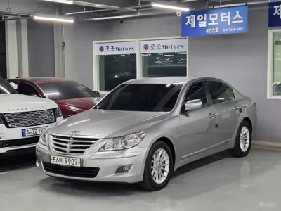 Hyundai Genesis · 2011 год