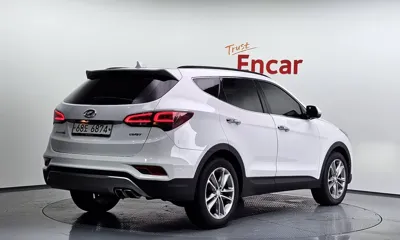Hyundai Santafe 2016, 140381 км, за 7800.82 USD