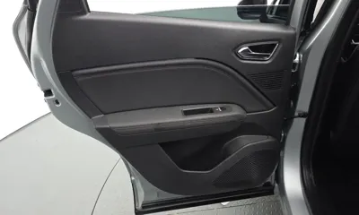 Renault-KoreaSamsung Captur 2020, 27339 км, за 10744.28 USD - фото 25