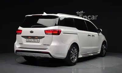 Kia Canival 2016, 123515 км, за 7280.76 USD