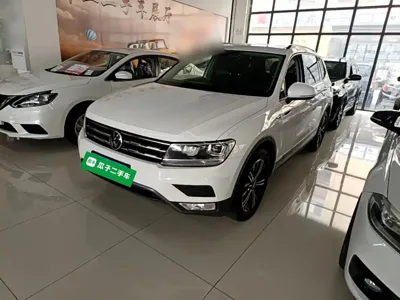 Volkswagen Tiguan L · 2020 год