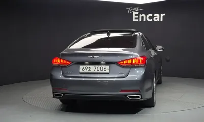 Hyundai Genesis 2016, 82809 км, за 7280.76 USD