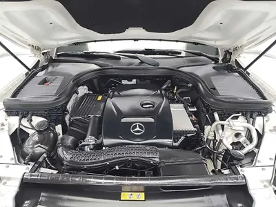 Mercedes-Benz GLC-Class 2019, 138000 км, за 16121.57 USD - фото 6