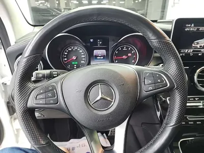 Mercedes-Benz GLC-Class 2019, 138000 км, за 16121.57 USD - фото 14