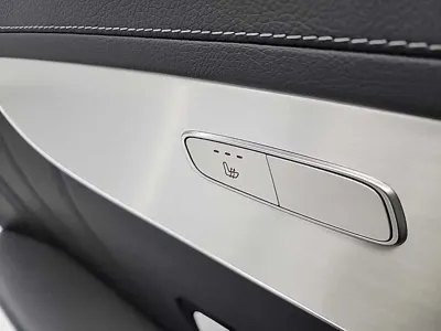 Mercedes-Benz GLC-Class 2019, 138000 км, за 16121.57 USD - фото 16
