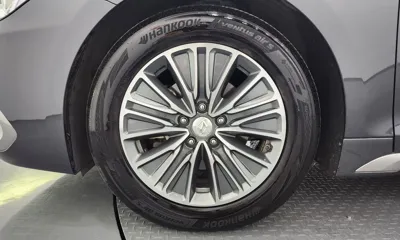 Hyundai Grandeur 2019, 117908 км, за 11027.96 USD