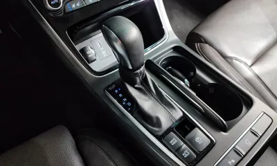 Hyundai Grandeur 2019, 117908 км, за 11027.96 USD - фото 9