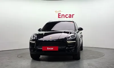 Porsche Macan 2015, 64421 км, за 23135.92 USD