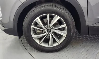 Hyundai Santafe 2019, 138056 км, за 9124.33 USD