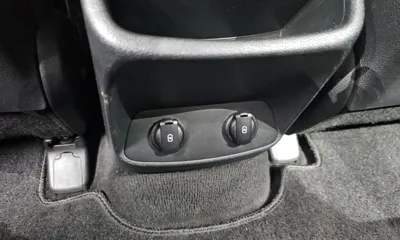 Hyundai Santafe 2019, 138056 км, за 9124.33 USD - фото 31