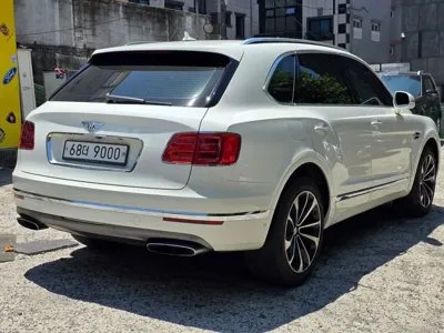 Bentley Bentayga 2017, 153997 км, за 49231.98 USD
