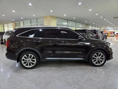 Kia Sorento 2021, 204903 км, за 12691.28 USD