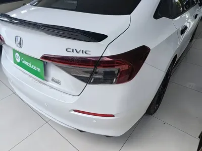 Honda Civic 2025, 8300 км, за 13161.37 USD - фото 8
