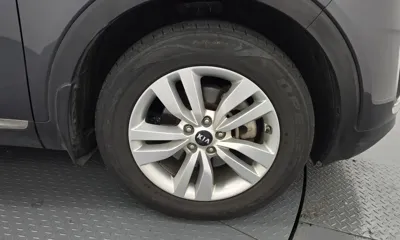 Kia Sorento 2015, 247820 км, за 5430.46 USD