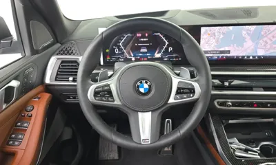BMW X7 2025, 11098 км, за 83793.77 USD - фото 14